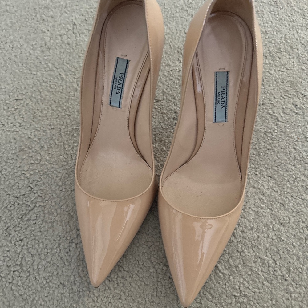 Prada patent leather nude pumps